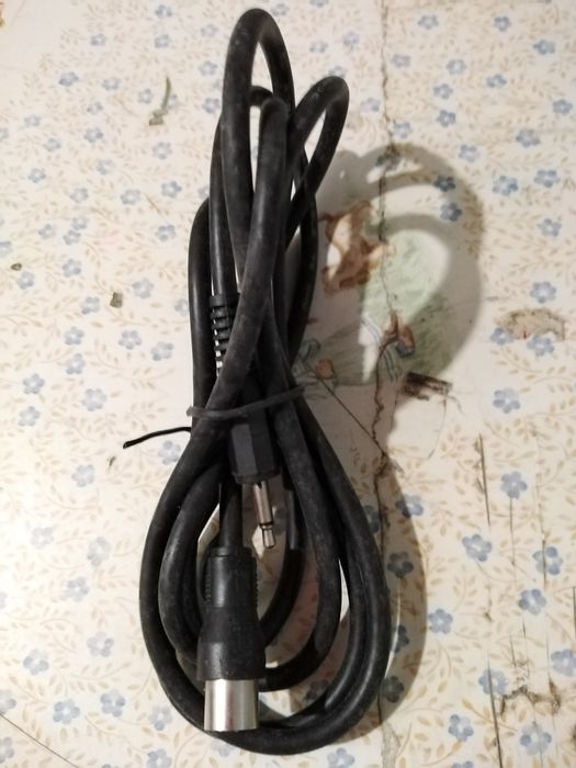 Vendo cabo  preto novo bom estado