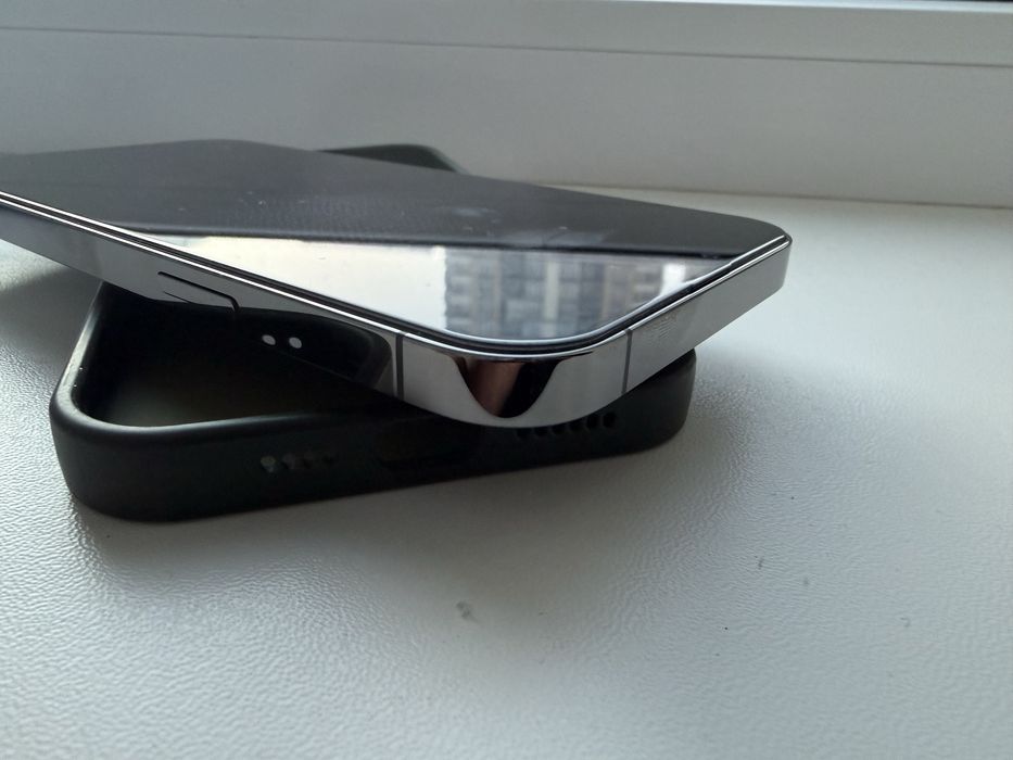 Продам iphone 13 pro max 256