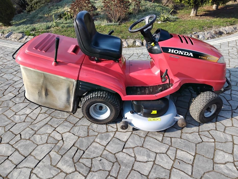Mocny traktorek kosiarka HONDA 2620  20km