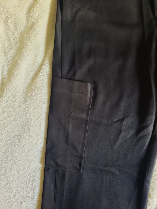Spodnie loose high waist