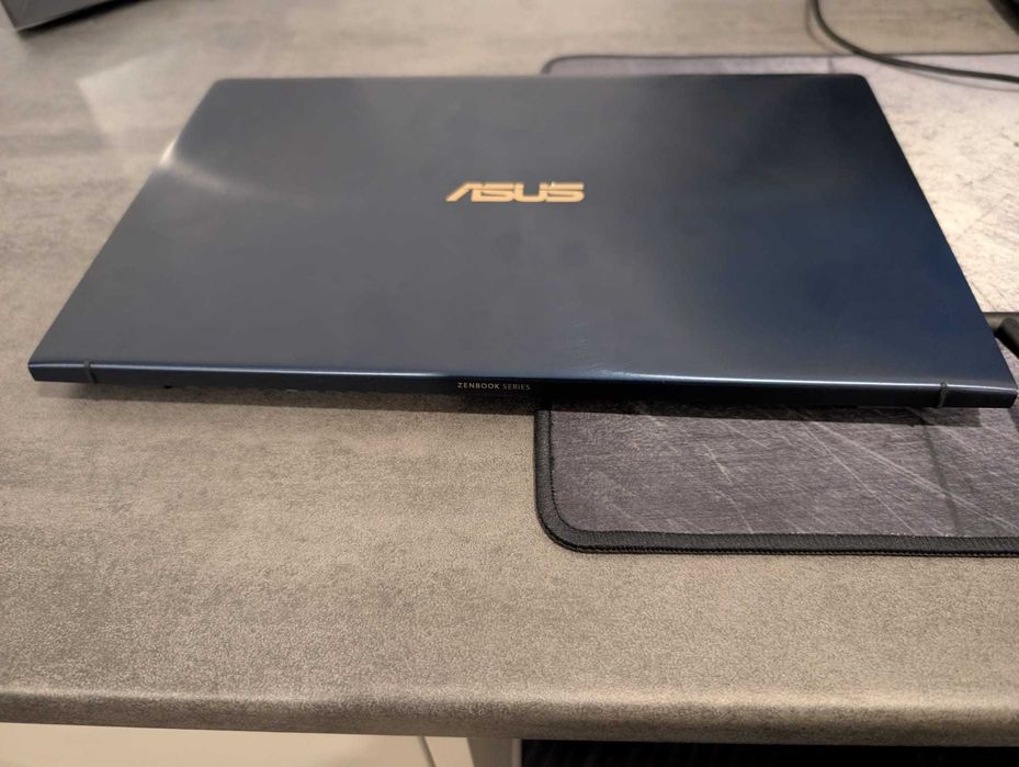 Portátil ASUS Zenbook UX434F I7-16gb-1TB