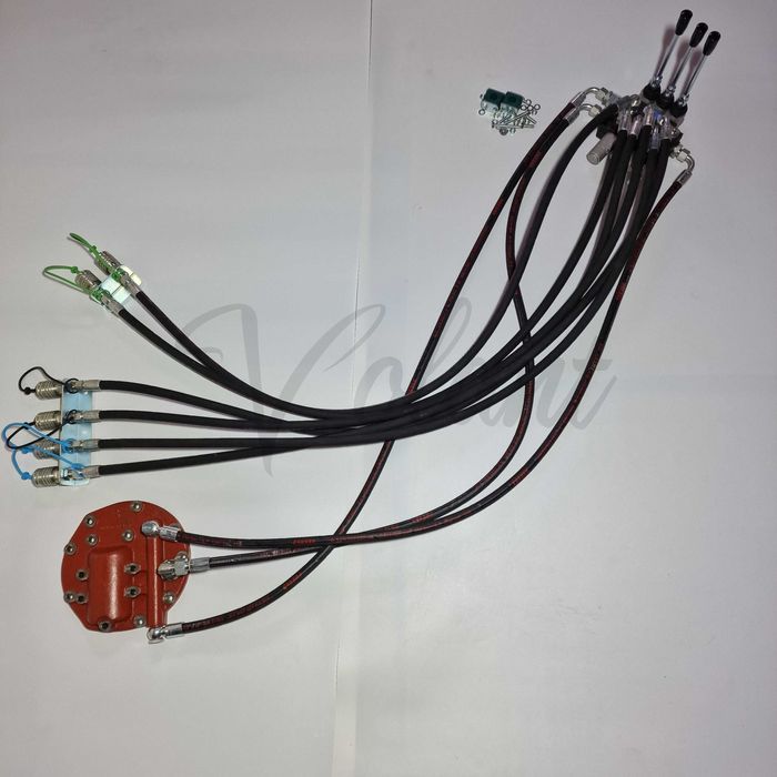 Rozdzielacz Zewnętrzny 3 Sekcyjny Zetor Hydrauliczny Od Dolnej Pokrywy