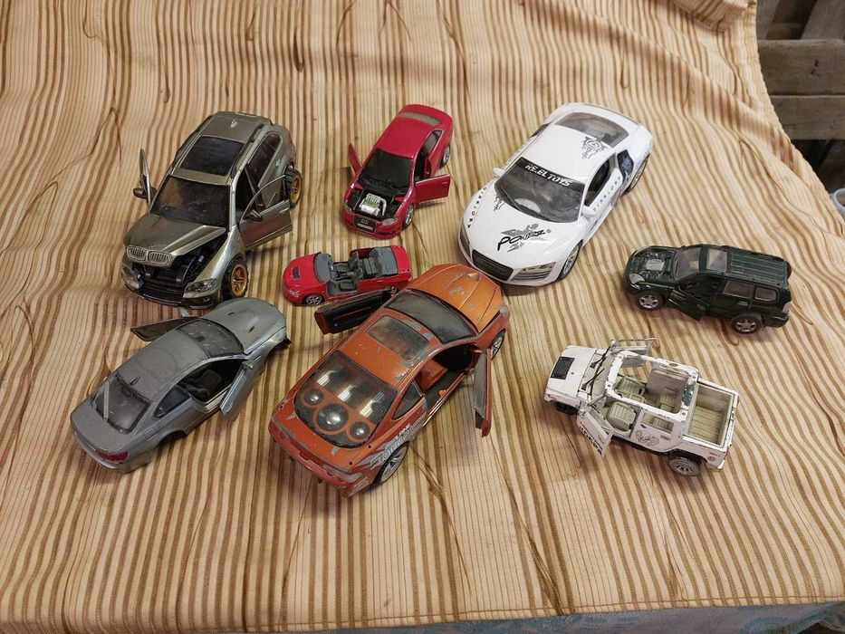 Продам машинки читайте опис