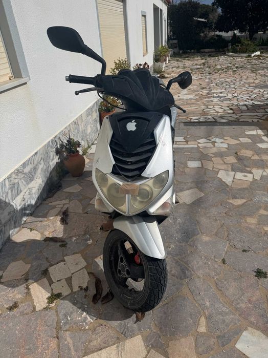 Peugeot speedfight 2