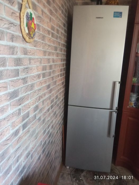 Продам холодильник SAMSUNG