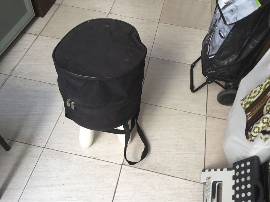 Grelhador a carvao ecologico