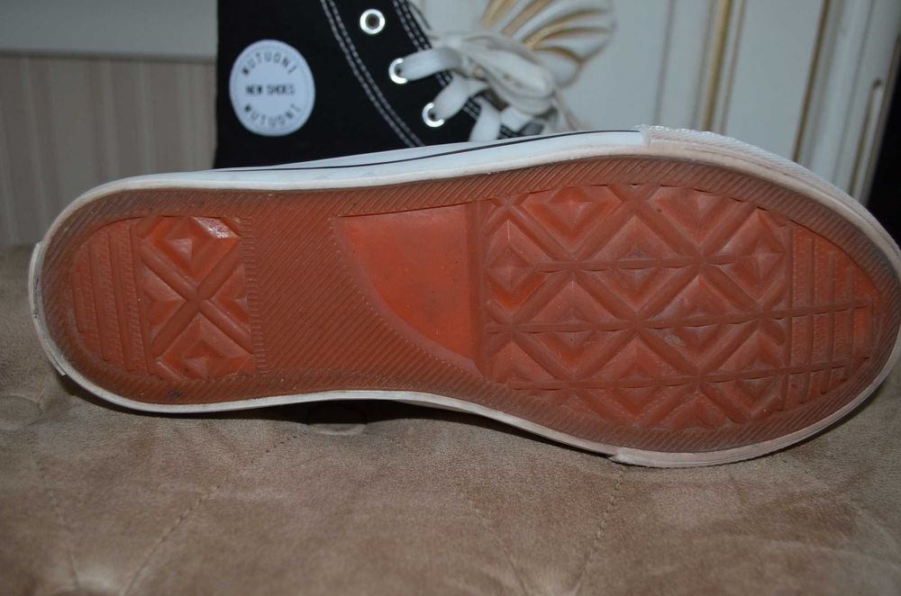 Кеди з героями серіалу Неймовірні пригоди ДжоДжо устілка 24,5