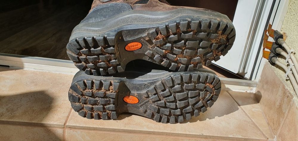 Grisport włoskie buty trekkingowe rozmiar 36 wkładka 23cm używane