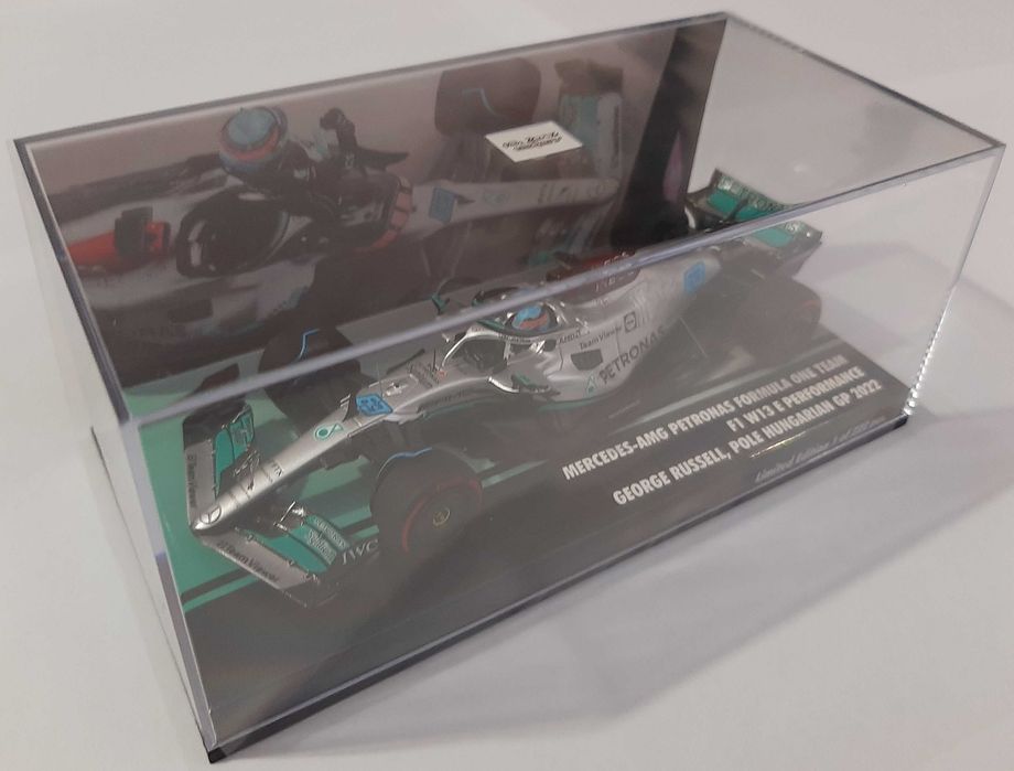 George Russell Minichamps F1 Mercedes W13 GP Hungria 2022