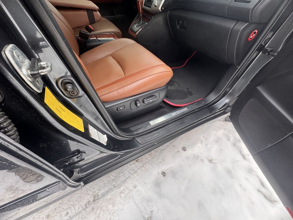 Продам Lexus RX 300