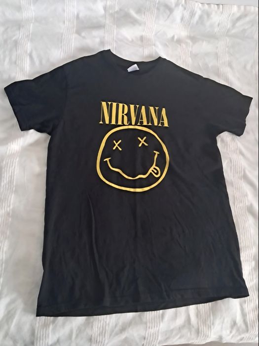 T-shirt Nirvana para venda