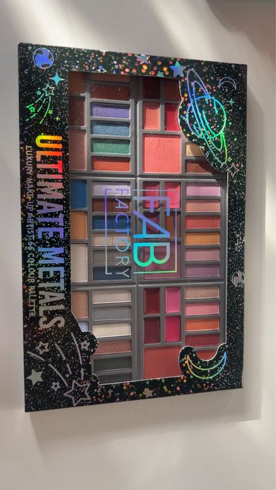 Paleta do makijażu FAB FACTORY Ultimate Metals Luxury make up