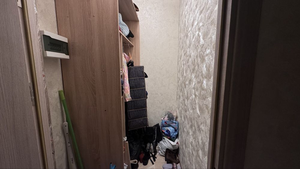 Продаж квартири без вікон ( імітація) в подільскому районі