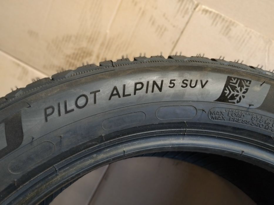 Opona zimowa 235/50R19. MICHELIN PILOT ALPIN 5 SUV