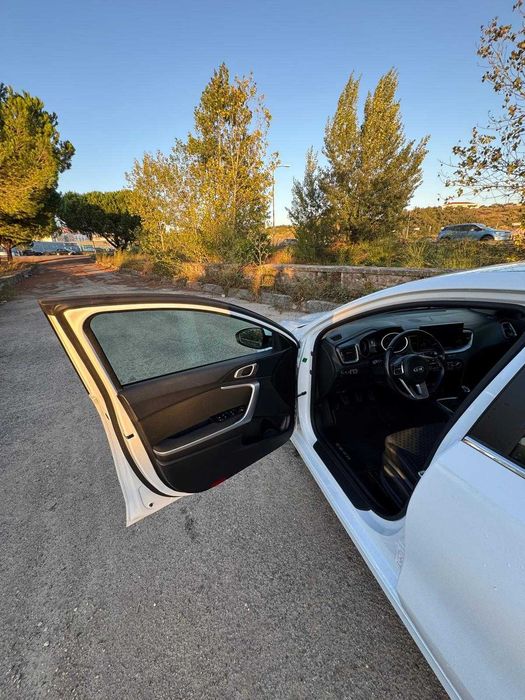 Kia Ceed 1.0 T-GDI 2021 120CV