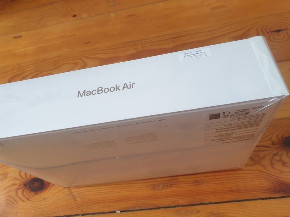 Nowy laptop Apple MacBook Air 13,3"/M1/8GB/256GB/macOS (MGND3ZEA) GOLD
