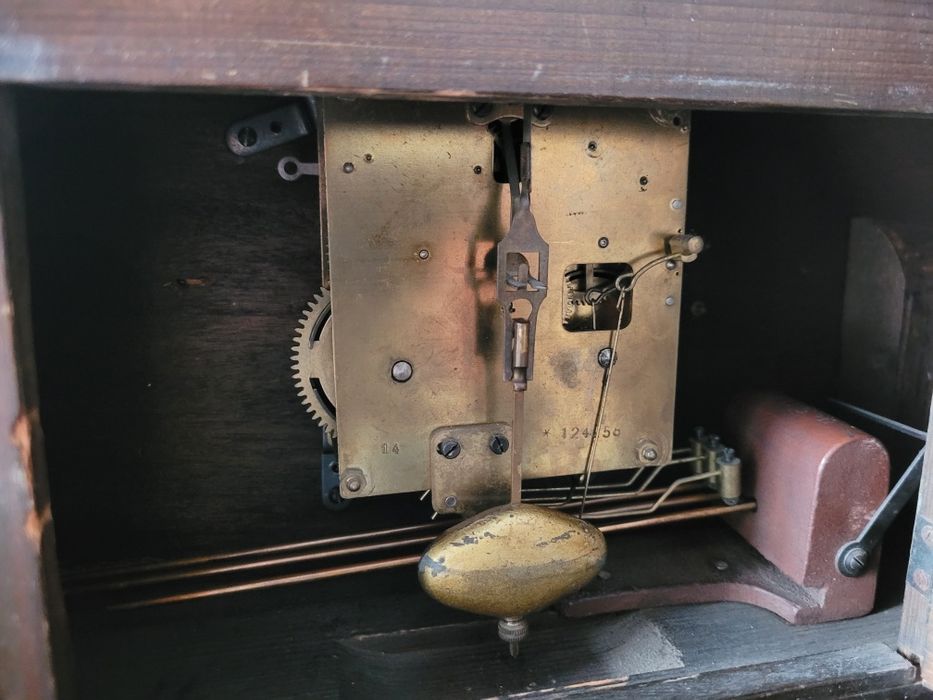 Stary zegar kominkowy