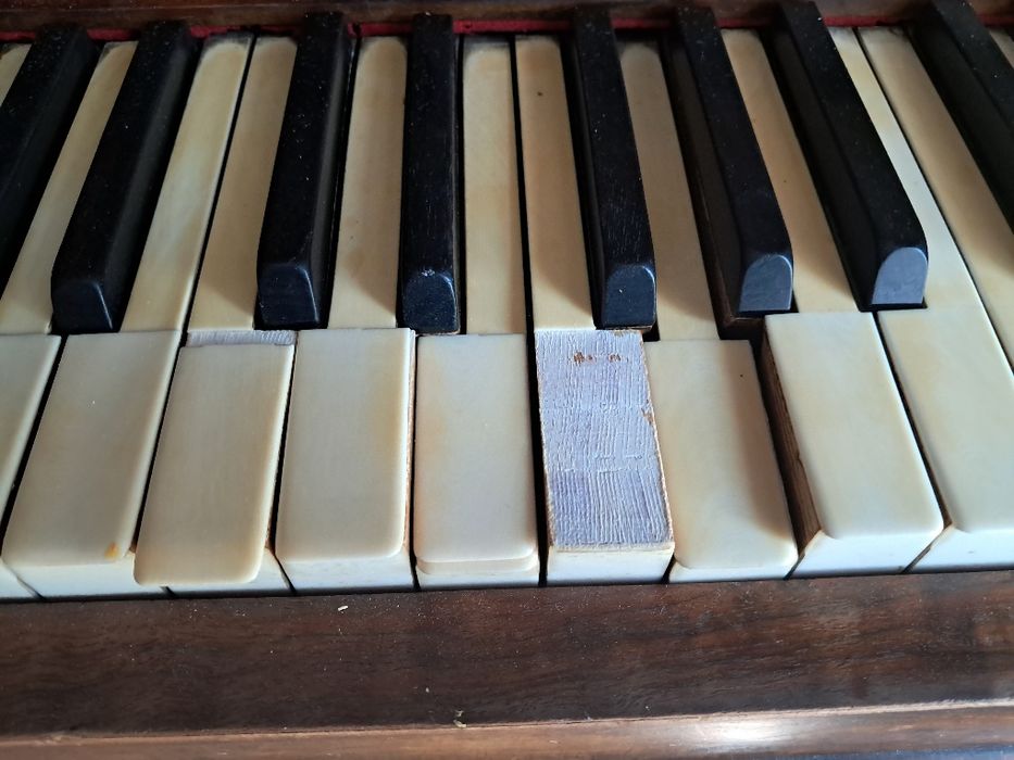 Pianino G. Schwechten (Berlin) - do renowacji