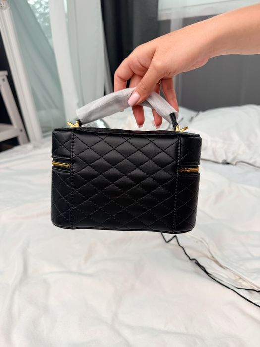 Сумка YSL Yves Saint Laurent Gaby Vanity Bag біла, чорна