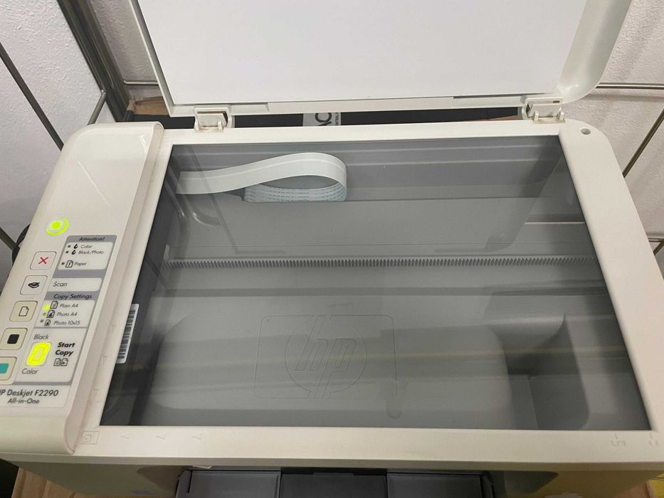 Impressora, Fotocopiadora e Scanner HP Deskjet F2290 All-in-One