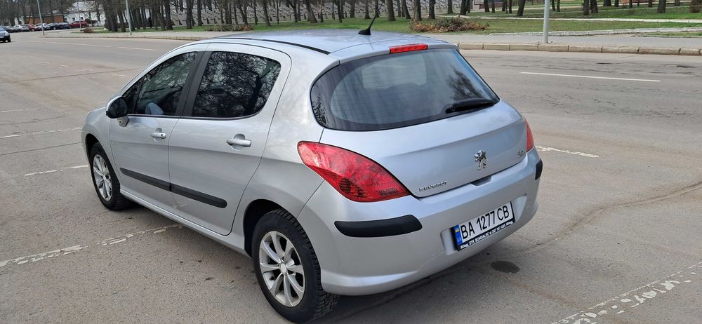 Продам Пежо 308 2010 р. 146 тис. газ/бензин