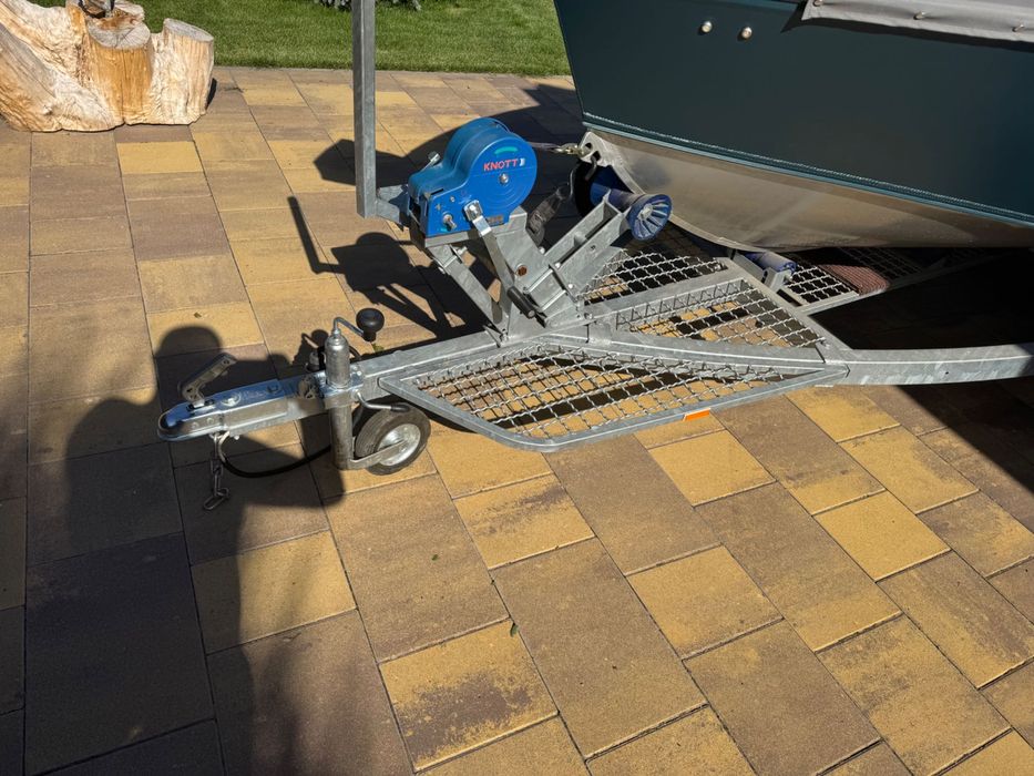 Катер алюминиевый ALBA 440 c