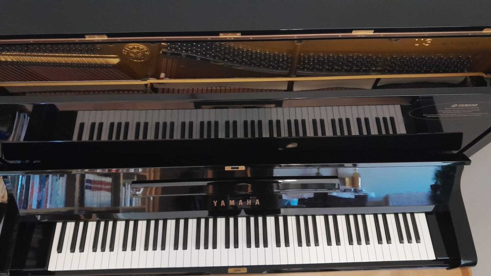 Piano Yamaha U3H - em excelente estado