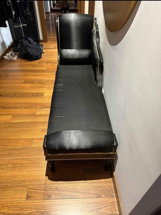 Chaise Longue em cetim preto