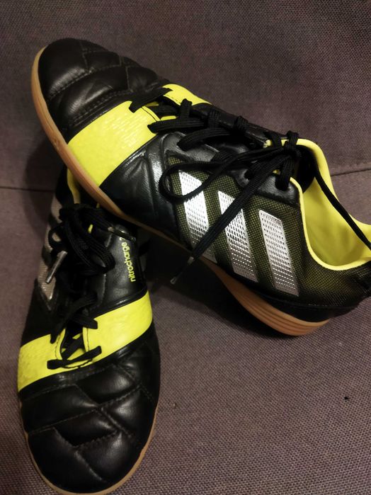 Копочки футзалки бампи бутси Adidas p.37-38