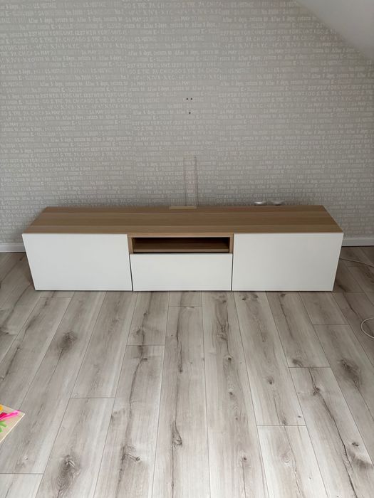 Szafka pod telewizor