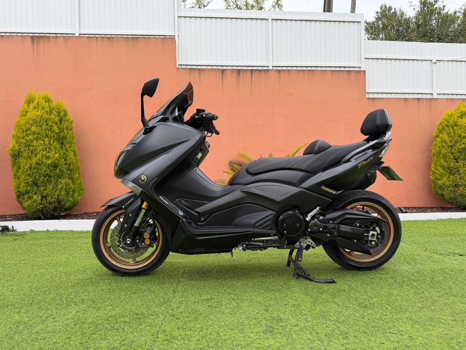 Yamaha TMAX 530 IRON MAX – 2016