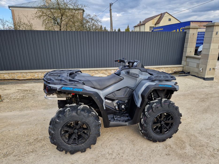 BКвадроцикд BRP can am g2 outlander 850 dps 2023
