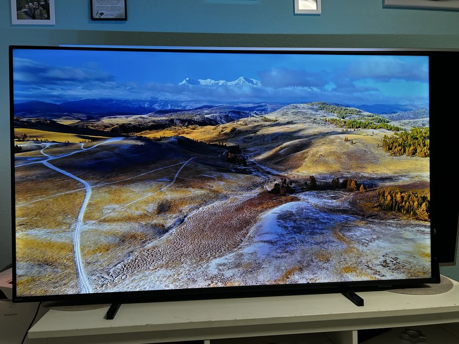 Philips 65PUS8079/12 – 65” 4K Ambilight Smart TV | Podświetlany pilot | Stan jak nowy