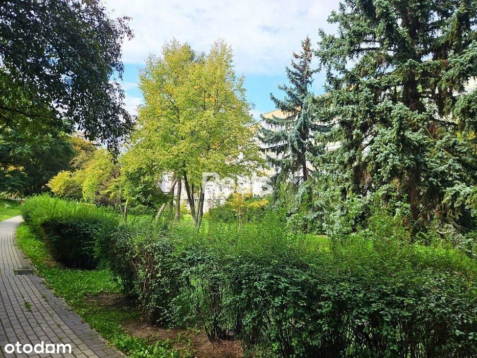 Bródno 2 pokoje dwustronne duży balkon 7 min Metro