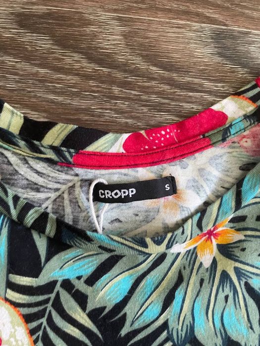 Футболка топ cropp летняя футболка