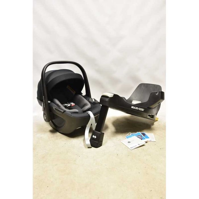 Maxi Cosi Pebble 360 z bazą Familyfix 360 - NIEMALŻE JAK NOWY!