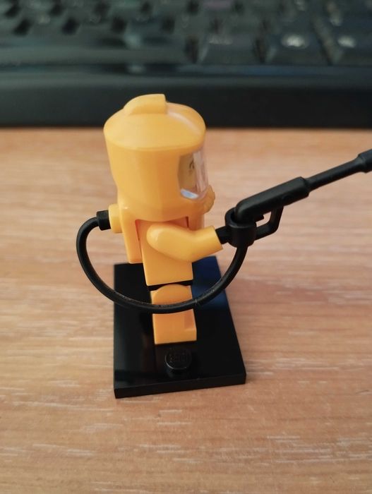 Lego Minifiguras Series 4 Hazmat Guy