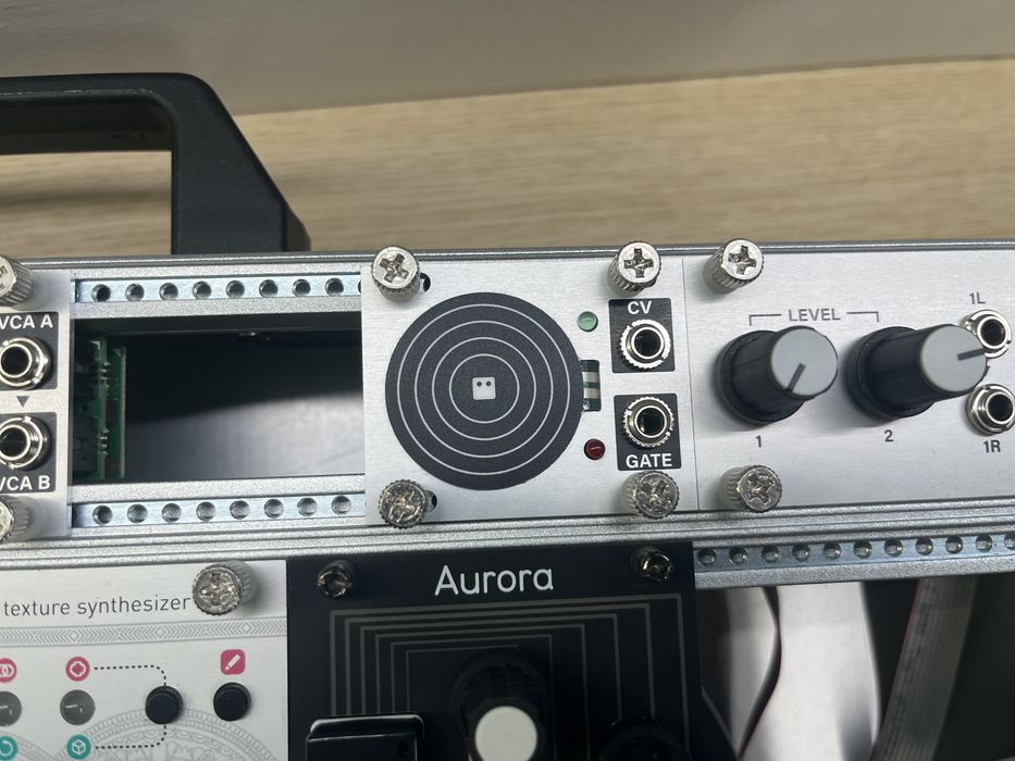 Moduł eurorack Intellijel FSR 1U