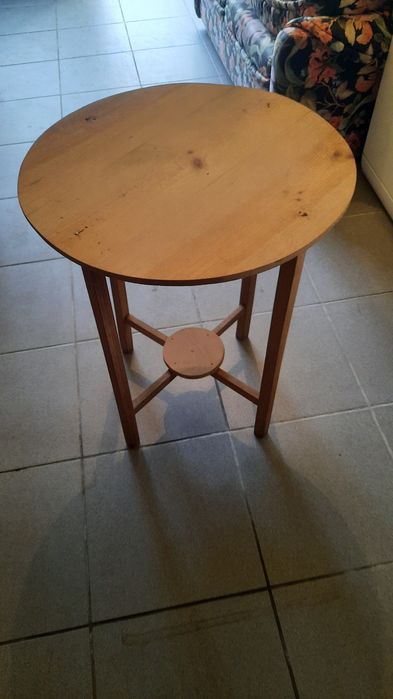 Mesa redonda, em Travassós-Fafe