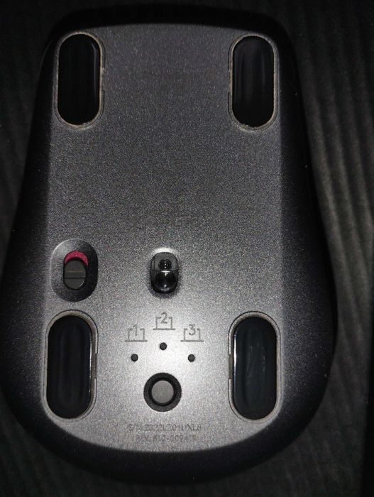 Logitech комп'ютерна бездротова миша