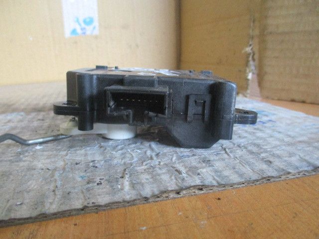 Motor da comporta da sofagem MITSUBISHI Pajero Mini (H5_A)