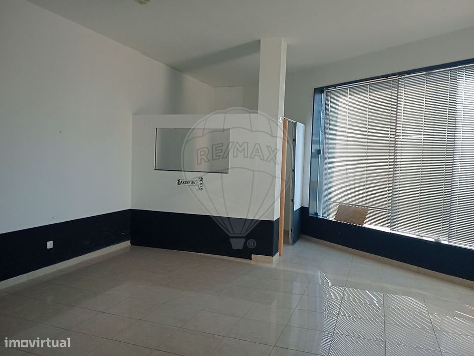 Loja  para arrendamento