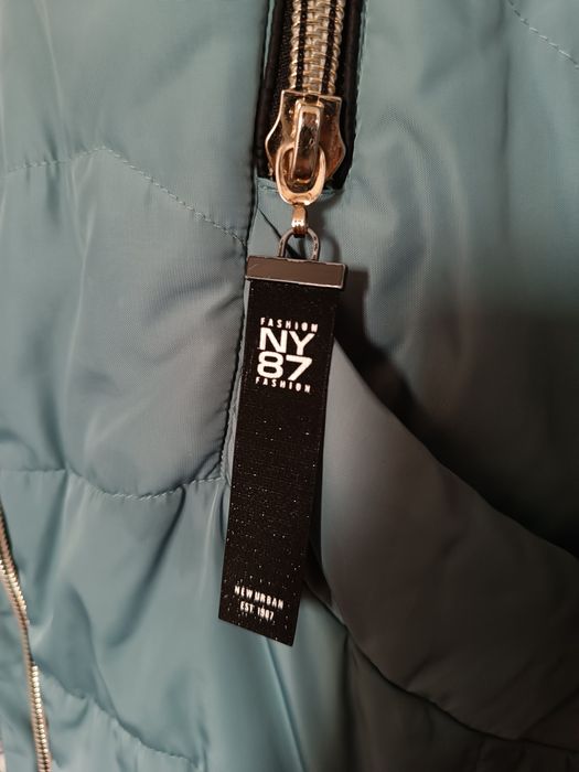 Продам куртку в хорошому стані