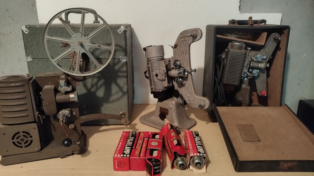 Máquinas projectar vintage e filmar 8mm