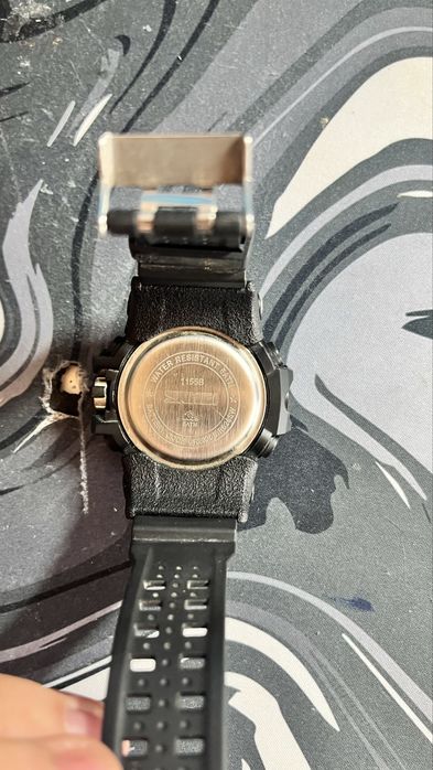 Годиники casio та Skmei