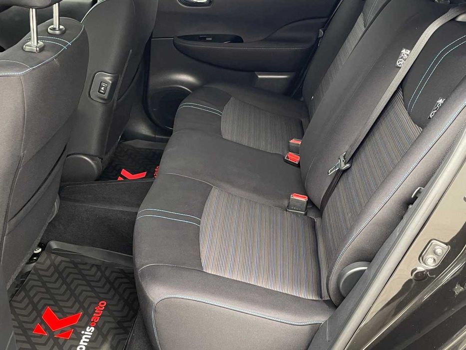 Продам  Nissan Leaf 2018. Можна в розстрочку, під викуп.