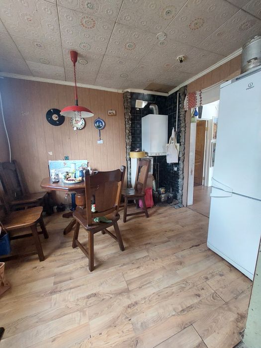 Центр! Два суміжних будинки + 24 сотих ділянка для життя та біз