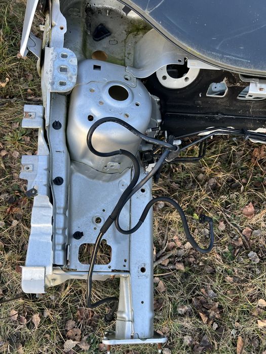 Задня частина кузова Ford Focus 3 хетчбек дах четверті лонжерони