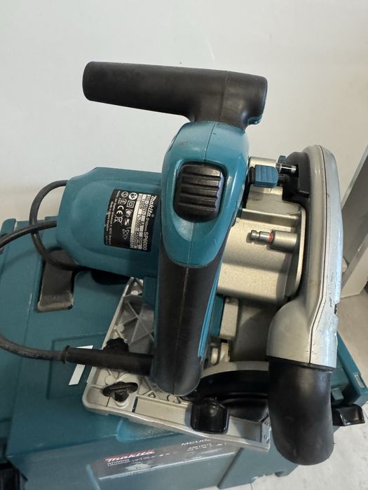 Piła Makita SP6000