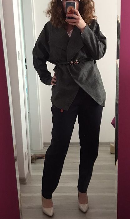 Blezer z szerokimi klapami